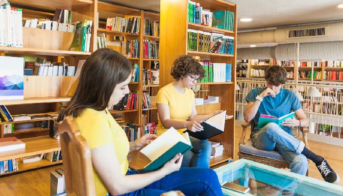 Importance of Library in School Education
