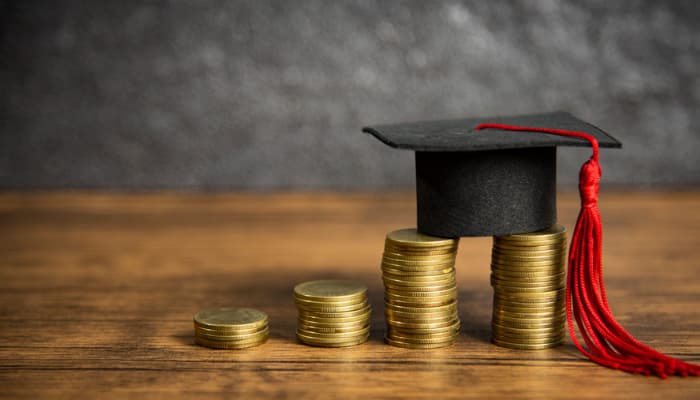 Understanding College Scholarships and Financial Assistance