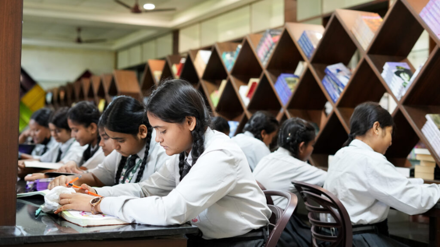 Reasons Why Class 6 is the Right Time to Shift to a Boarding School