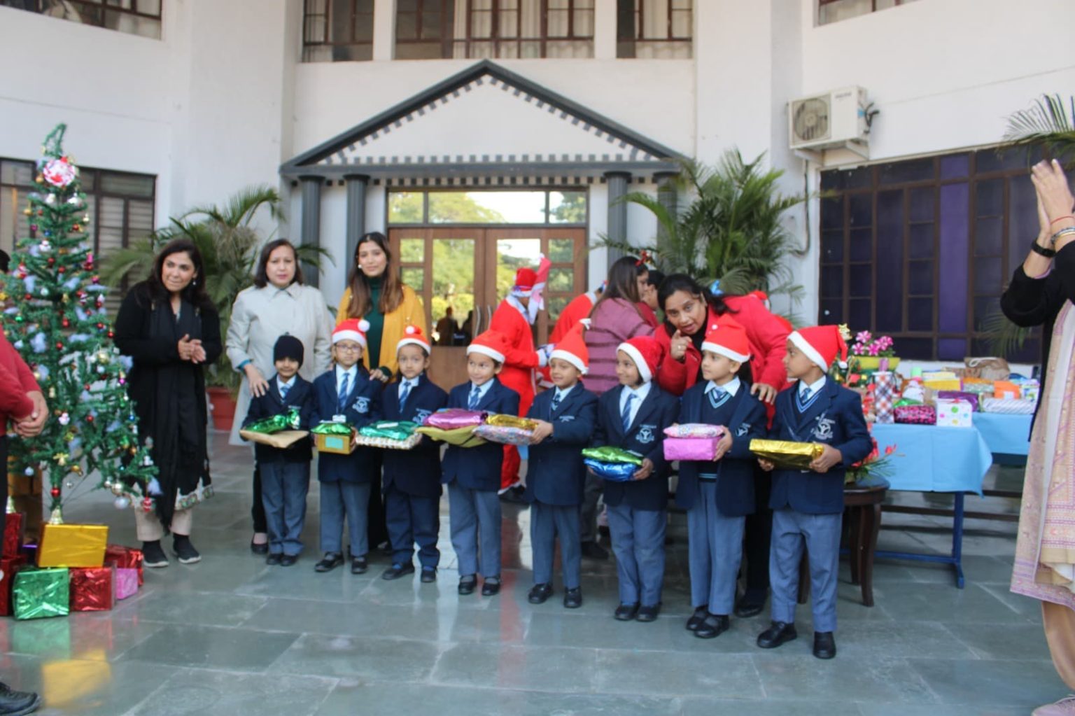 Christmas Celebrations at the Asian School 2023