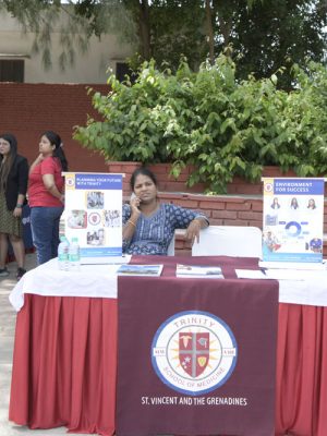 Organising a program with students with parents - holding phone
