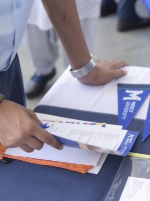 Organising a program with students with pen